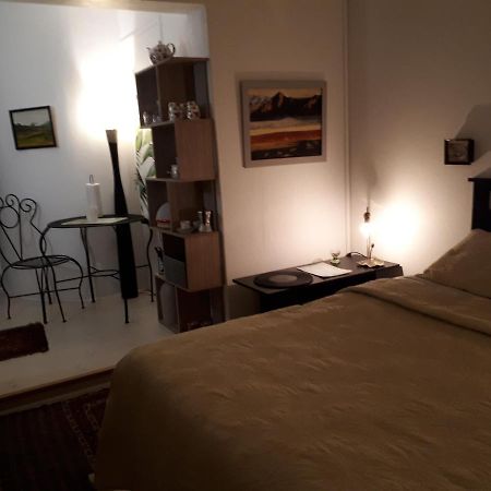 A La Fugue Hotel อัพพิงตัน ภายนอก รูปภาพ