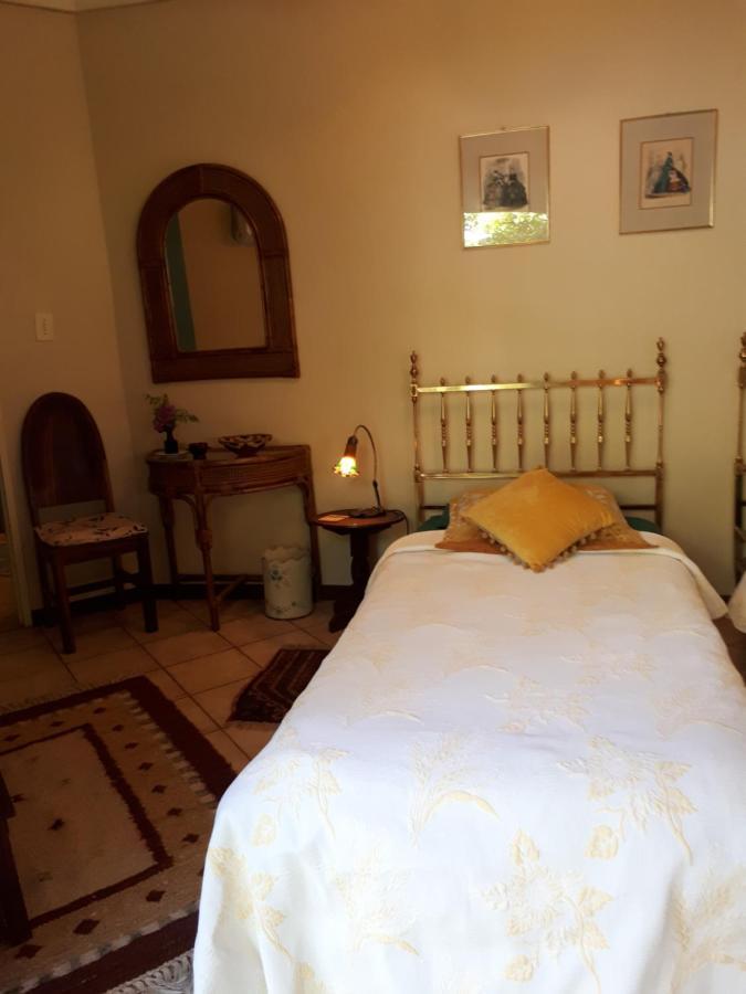 A La Fugue Hotel อัพพิงตัน ภายนอก รูปภาพ