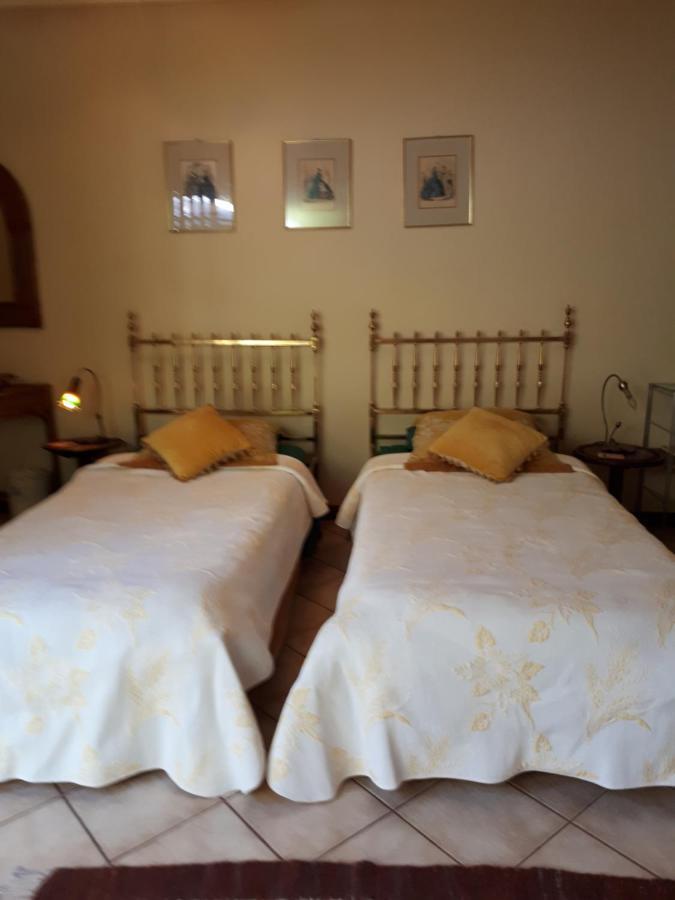 A La Fugue Hotel อัพพิงตัน ภายนอก รูปภาพ