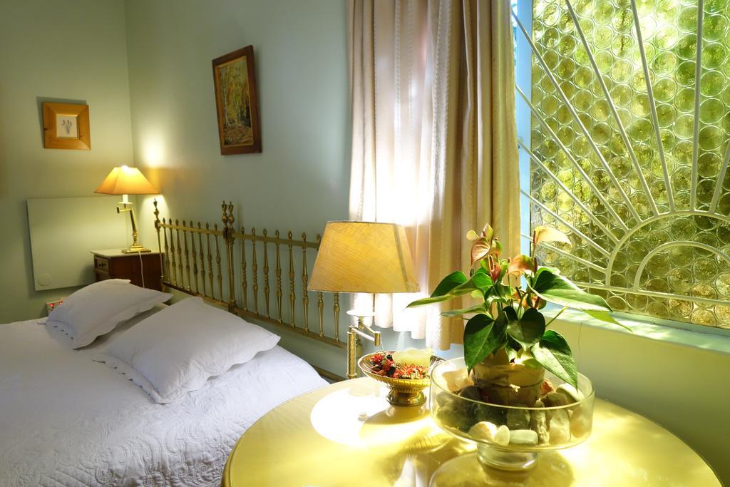 A La Fugue Hotel อัพพิงตัน ภายนอก รูปภาพ