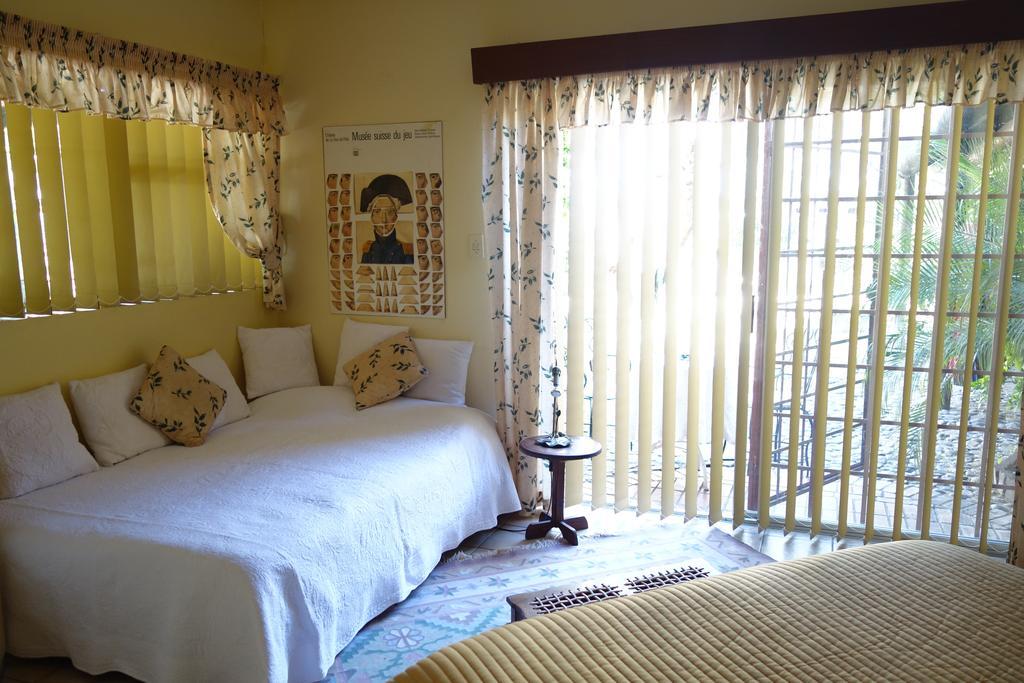 A La Fugue Hotel อัพพิงตัน ภายนอก รูปภาพ